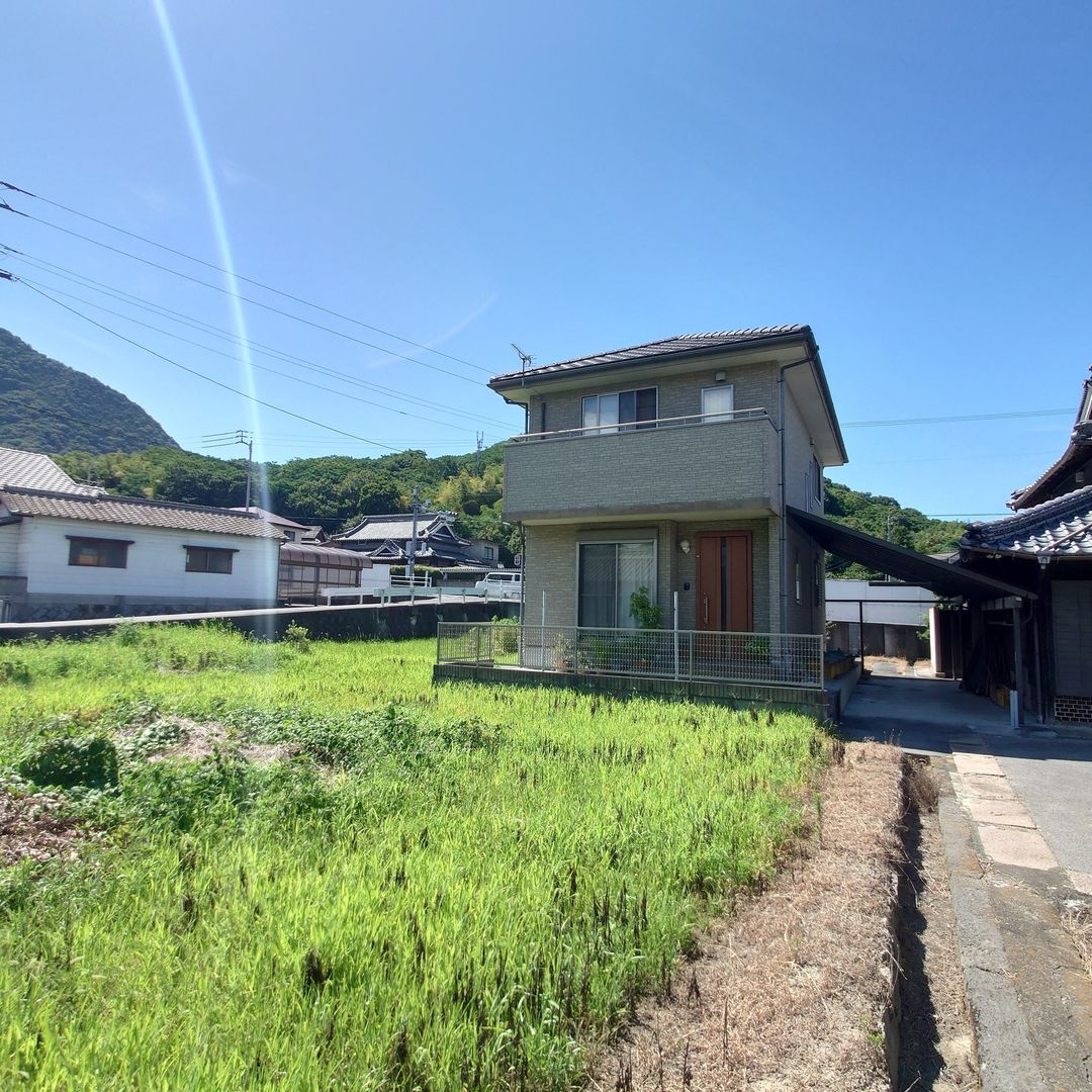 Land for Sale in Zentsuji, Kagawa - 1,439 sqm Plot - Thumbnail 2