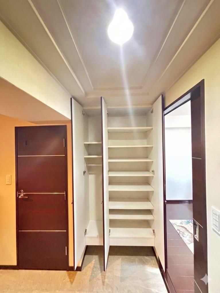 3LDK Apartment for Sale in Wakayama City Near Station - Thumbnail 3