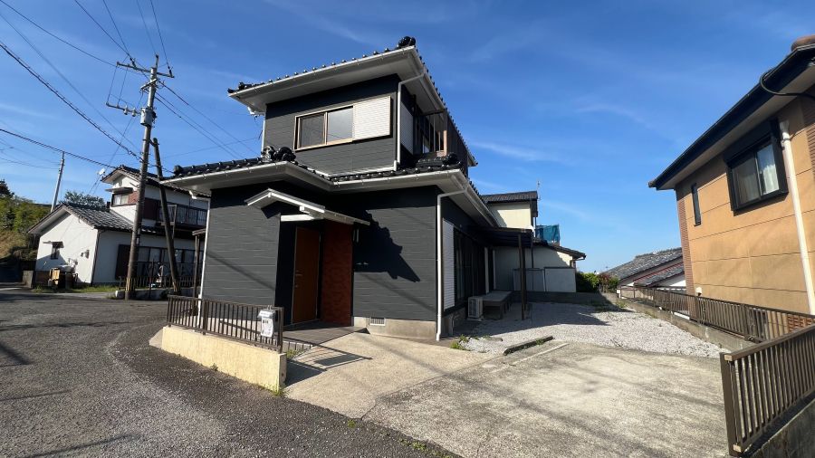 4LDK House in Miyazaki City with 4 Parking Spaces - Thumbnail 2