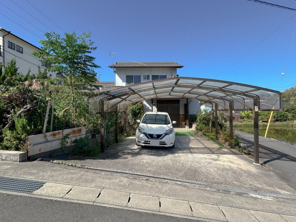 Renovated 5LDK House in Satosho, Okayama with 4 Car Parking - Thumbnail 2