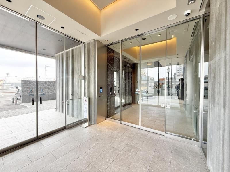 2LDK Apartment with Garden near Kozukeshinden Station, Sendai - Thumbnail 2