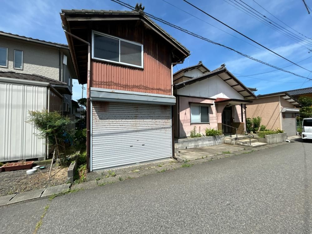 Renovated 4LDK House in Murakami, Niigata - Thumbnail 2