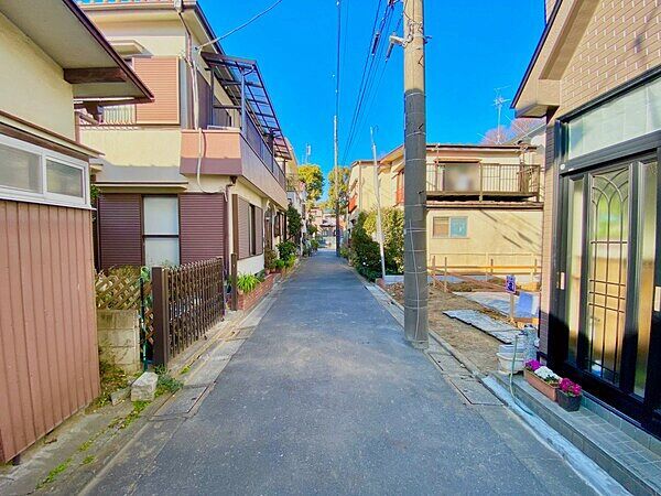 New 1LDK+S House in Edogawa, Tokyo | Open House Group Mira Sumo - Thumbnail 3