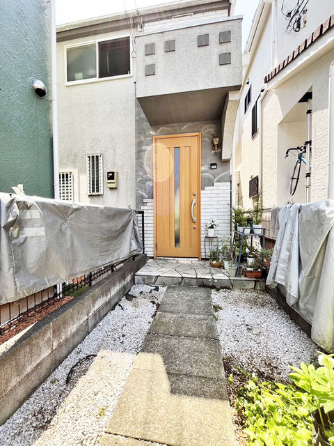 3LDK House in Koganei - Spacious Family Home Near Tokyo - Thumbnail 2