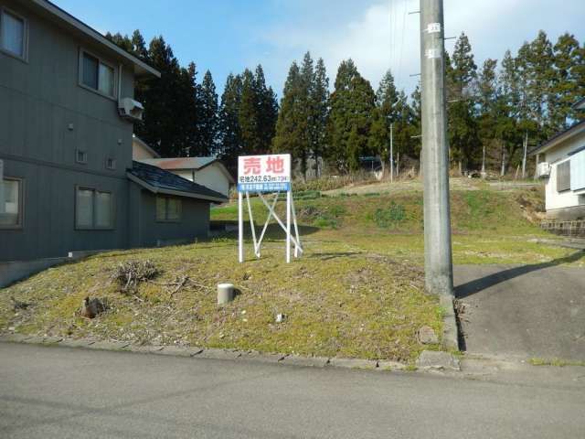 Land for Sale in Daisen City, Akita - 242.63 sqm - Thumbnail 2