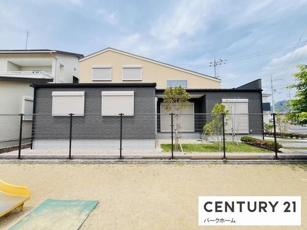 Modern 2SLDK House with Solar in Ritto, Shiga | Unoccupied New Build - Main Image