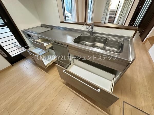 3LDK House for Sale in Miyazaki City, Miyazaki Prefecture - Thumbnail 3