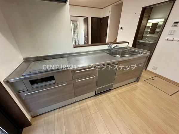 3LDK House for Sale in Miyazaki City, Miyazaki Prefecture - Thumbnail 2