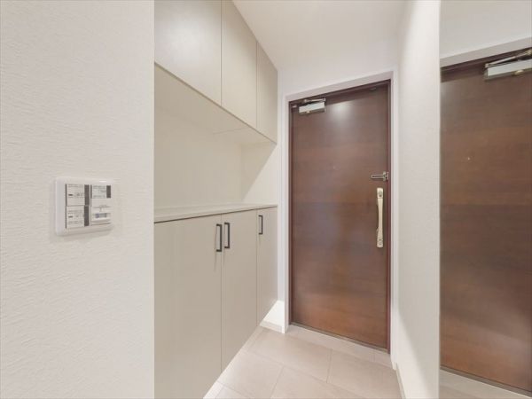 Refurbished 3LDK Condo in BELISTA Higashiyodogawa Daido, Osaka - Thumbnail 4
