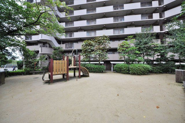 3LDK Apartment in Izumi Fuchu Selca Building C - Thumbnail 4