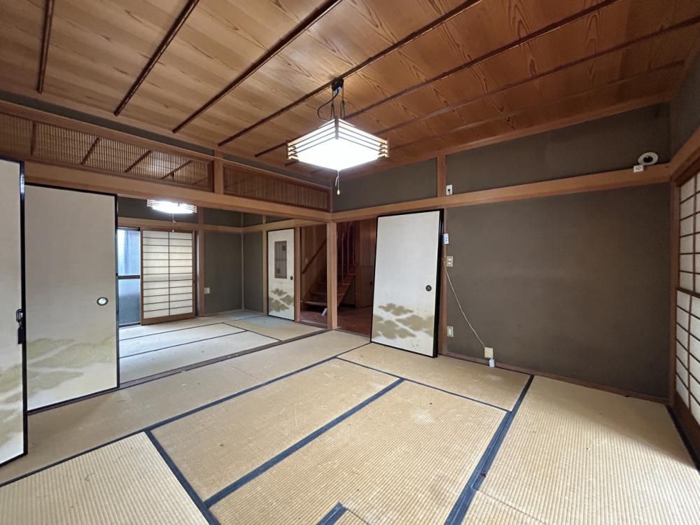 5DK Family House in Matsuyama with Parking for 2 Cars - Thumbnail 4