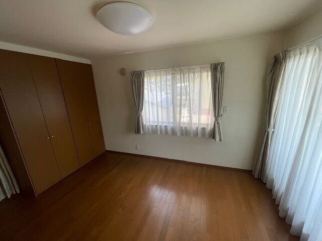 2SLDK House for Sale in Minamikoma District, Yamanashi - Thumbnail 3