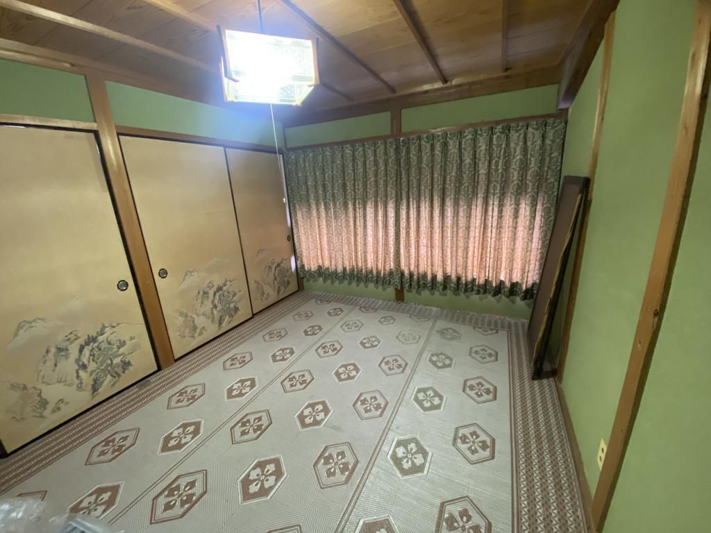 Kominka with Mountain Land Near Monet's Pond in Seki, Gifu - Thumbnail 3