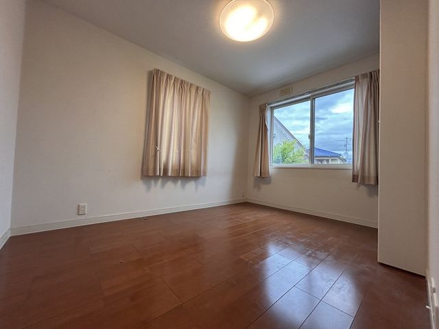 5LDK House for Sale in Toyono Nagano City 136.6 sqm - Thumbnail 3