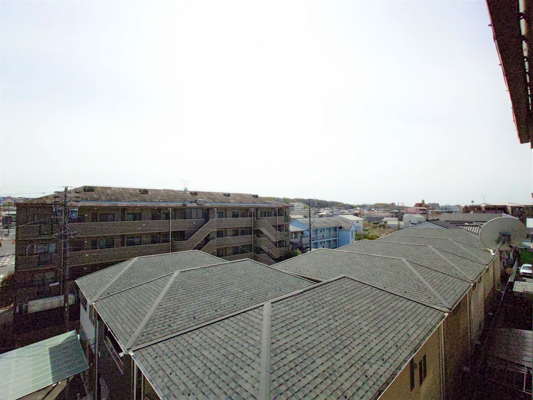 4LDK Apartment in Tempaku Ward Nagoya with Loft and Balcony - Thumbnail 4