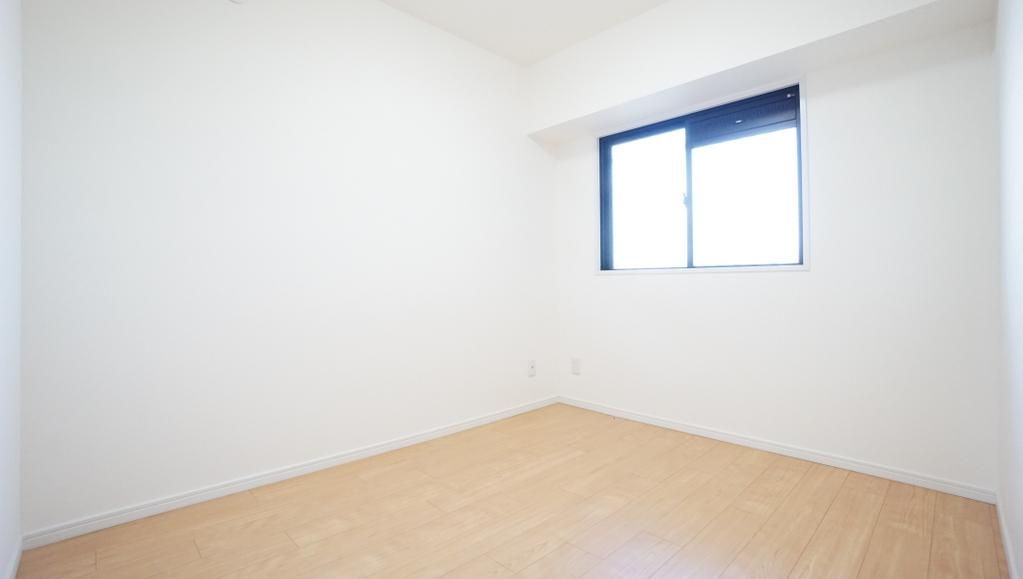Fully Renovated 3LDK Apartment Near Kintetsu Yokkaichi Station - Thumbnail 4