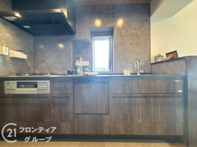 Renovated 3LDK Apartment near Yamato-Yagi Station, Kashihara - Thumbnail 3