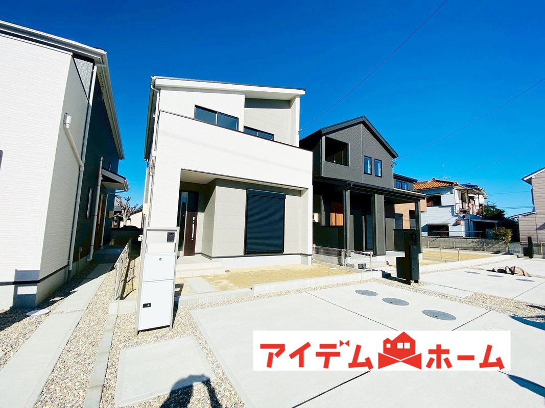 New 4LDK House for Sale in Kasugai, Aichi with Garden & Parking - Thumbnail 2
