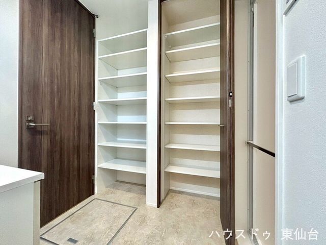 Modern 3LDK House in Sendai with Solar Power & Earthquake Resistance - Thumbnail 4