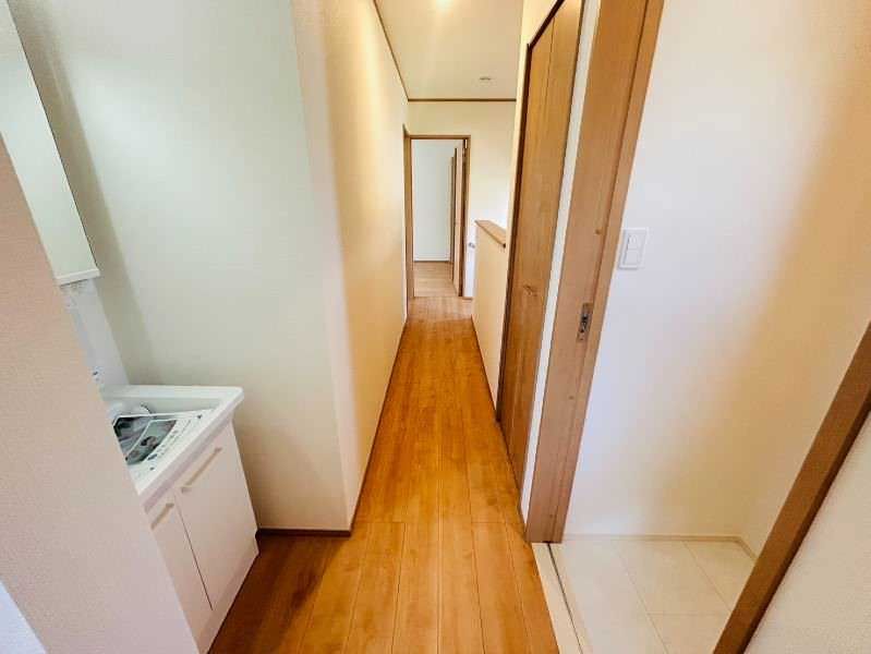 New 4LDK House for Sale in Uruma, Okinawa - 2025 Build - Thumbnail 4