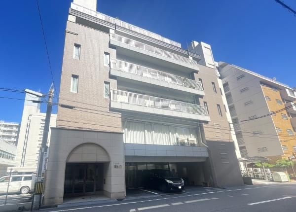Oasis Mansion President Hikarigaoka 3LDK Apartment for Sale - Thumbnail 2