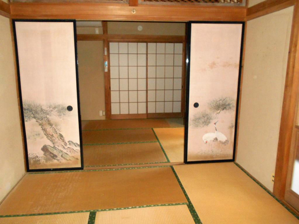 45-year traditional house in Kiryu with 151.51㎡ land - Thumbnail 3