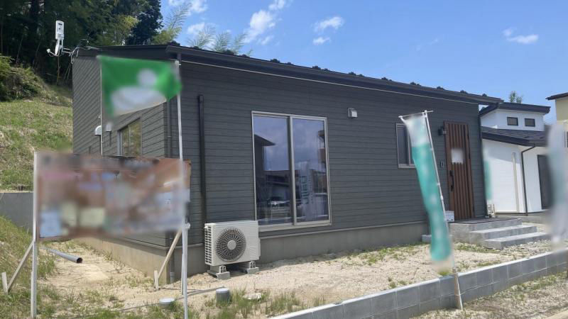 Modern 2LDK House in Nihonmatsu with Spacious Land - Image 1