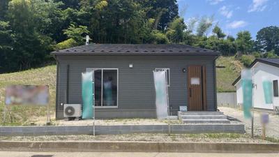 Modern 2LDK House in Nihonmatsu with Spacious Land — Image 1, Nihonmatsu, Fukushima