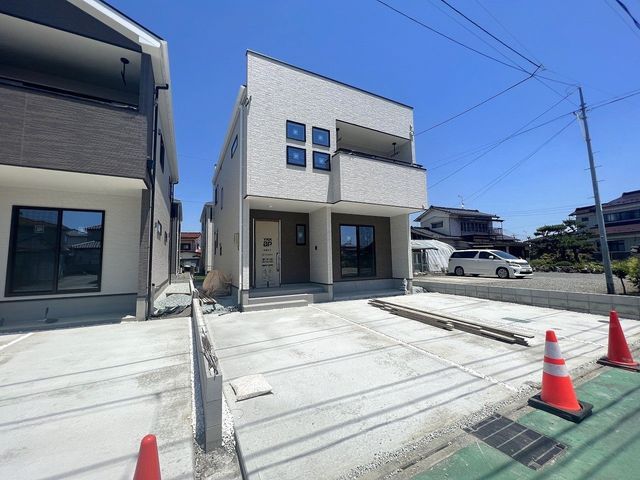 Modern 4LDK Detached House for Sale in Ishinomaki, Miyagi - Thumbnail 2