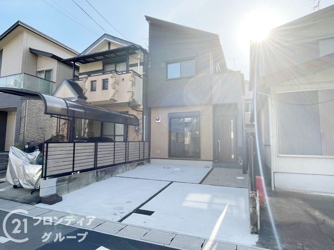 New 3LDK House in Uji, Kyoto | Walk to JR Nitta Station - Thumbnail 4