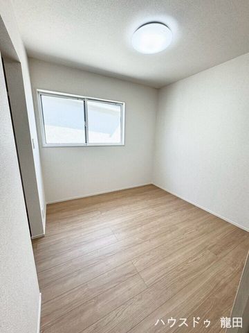 3LDK Modern House for Sale in Nagamine, Kumamoto - Thumbnail 4
