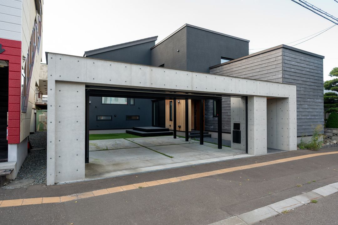 Modern 3LDK+2S House for Sale in Misono, Sapporo, Hokkaido - Thumbnail 3