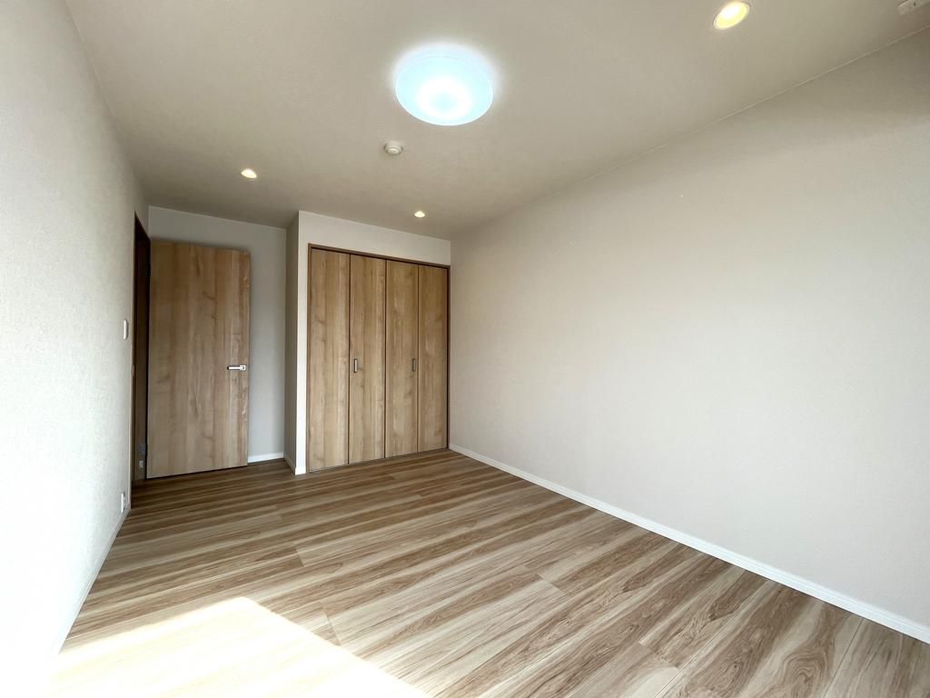 Renovated 3LDK Apartment in Kanazawa's Nishizumi Garden House - Thumbnail 4