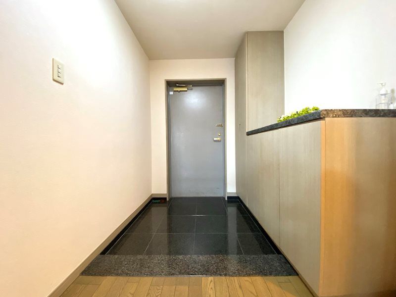 Royal Vambel Atami Izu Taga 2LDK Condo with Onsen & Sea Views - Thumbnail 2