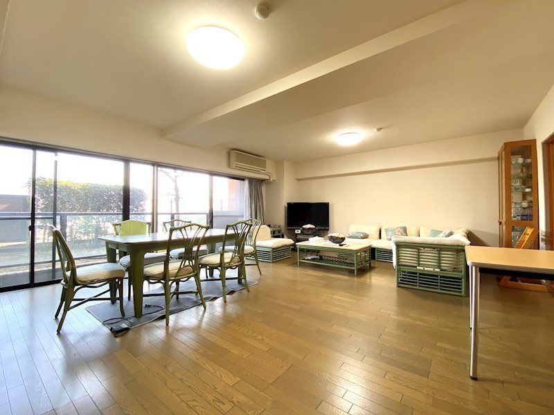 Royal Vambel Atami Izu Taga 2LDK Condo with Onsen & Sea Views - Thumbnail 4