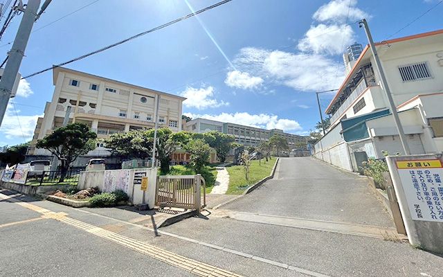 New 4LDK House for Sale in Uruma City, Okinawa - Thumbnail 2