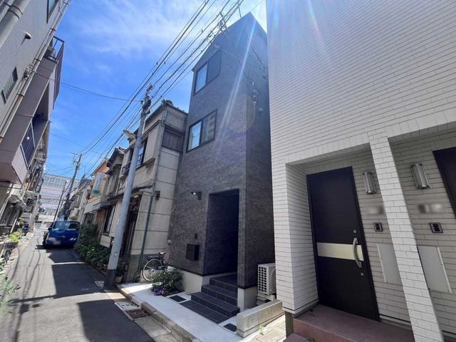 New 2SLDK House Near Monzen-Nakacho Station in Koto City - Thumbnail 2