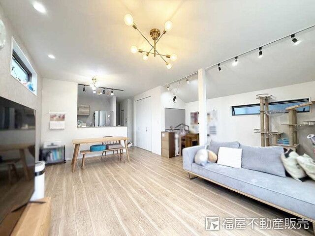 Modern 1SLDK House in Ikeda, Osaka | 126.42 sqm - Thumbnail 3