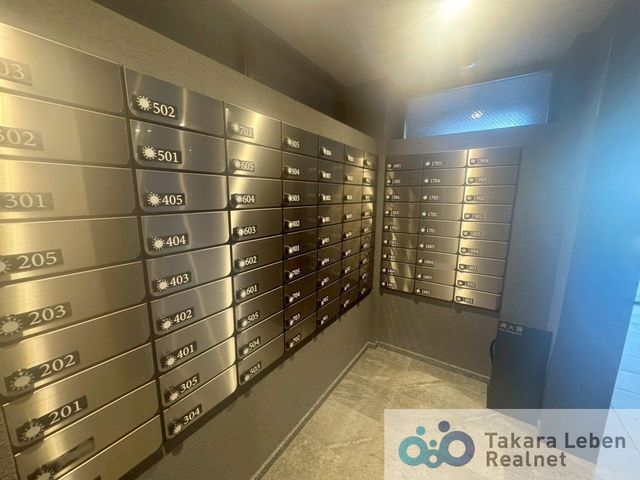 Leven Takao Ekimae THE TOWER 3LDK Apartment for Sale - Thumbnail 4