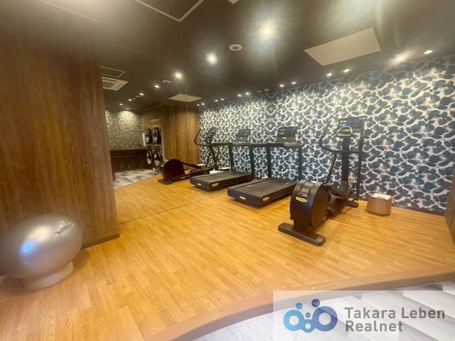 Leven Takao Ekimae THE TOWER 3LDK Apartment for Sale - Thumbnail 3