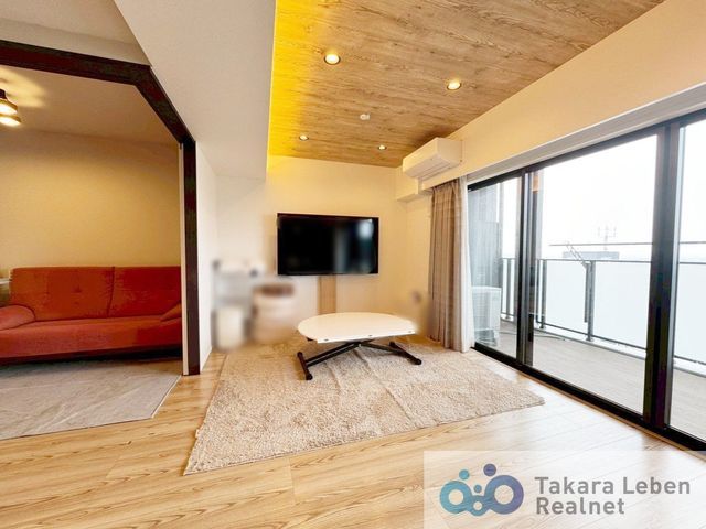 Leven Takao Ekimae THE TOWER 3LDK Apartment for Sale - Thumbnail 2