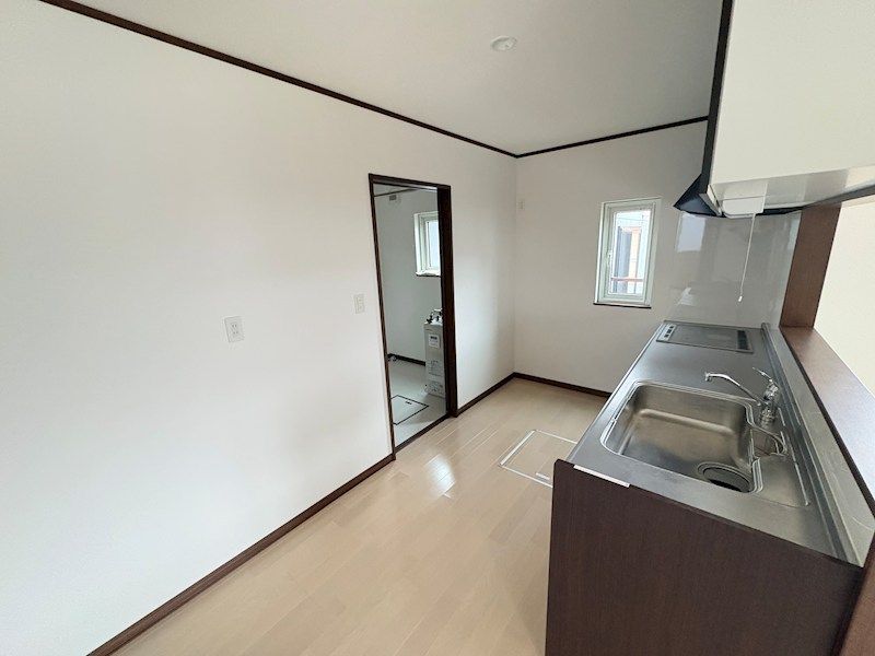 Modern 3LDK House on Large Land in Kitami, Hokkaido for Sale - Thumbnail 4