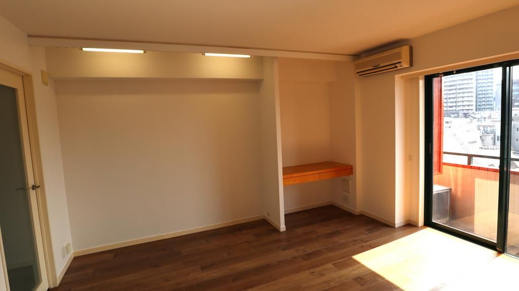1K Apartment for Sale in Shibuya, Tokyo | Midias Shibuya West - Thumbnail 2