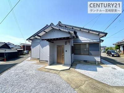 Renovated 3LDK House Near Takamachi Station — Image 1, Takanabe, Miyazaki