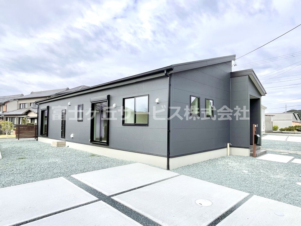 New 4LDK House for Sale in Kakegawa, Shizuoka - 2025 Build - Thumbnail 2