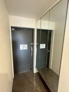 Sun Park Hyogo Kita 3LDK Apartment for Sale in Saga City - Thumbnail 2