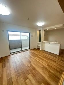 Sun Park Hyogo Kita 3LDK Apartment for Sale in Saga City - Thumbnail 4