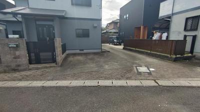 4LDK House in Komono Town, Mie Prefecture — Image 2, Komono, Mie