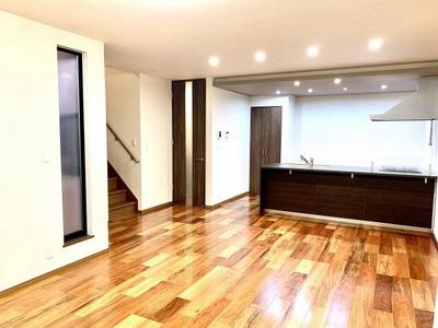 Used house for sale 2-chome Shimogawara, Suruga-ku | Used house in Suruga-ku, Shizuoka City, 24 minutes walk from Abekawa Station on the JR Tokaido Main Line (Property number: 0142380-0000901) — Image 2, Suruga, Shizuoka