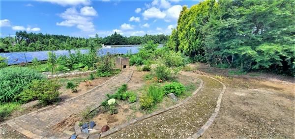 Spacious 2SLDK House with Large Garden in Tomisato, Chiba - Thumbnail 4